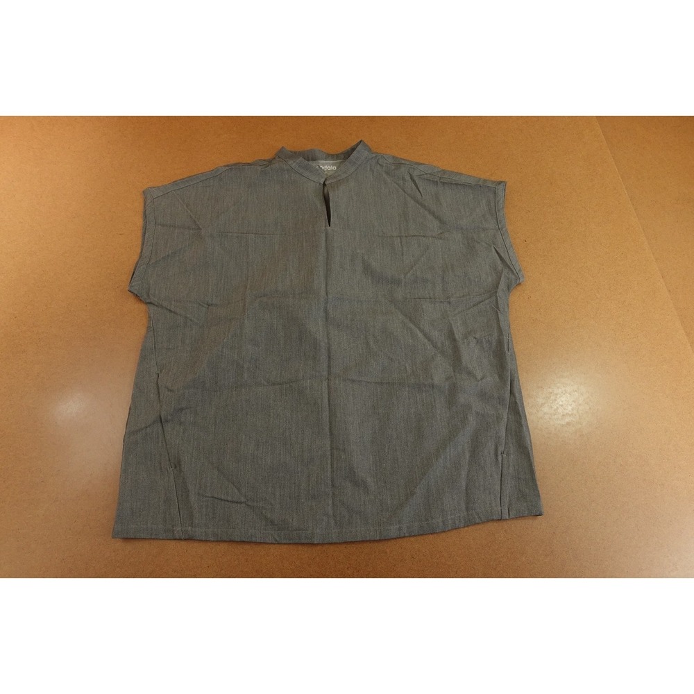 Mandala Womens Size Medium Gray Mandarin Short Dolman Sleeve Scrub Top NWT